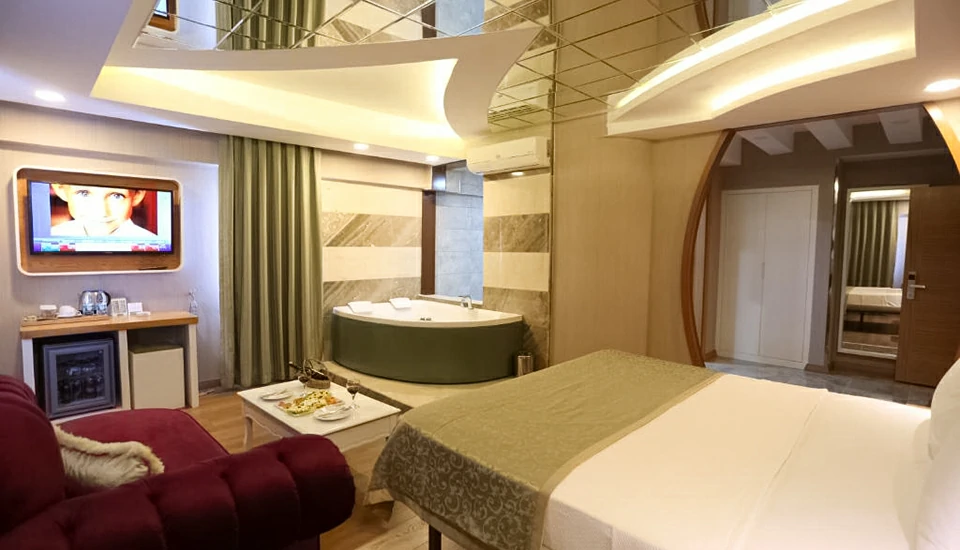 هتل لایف کرنر ازمیر